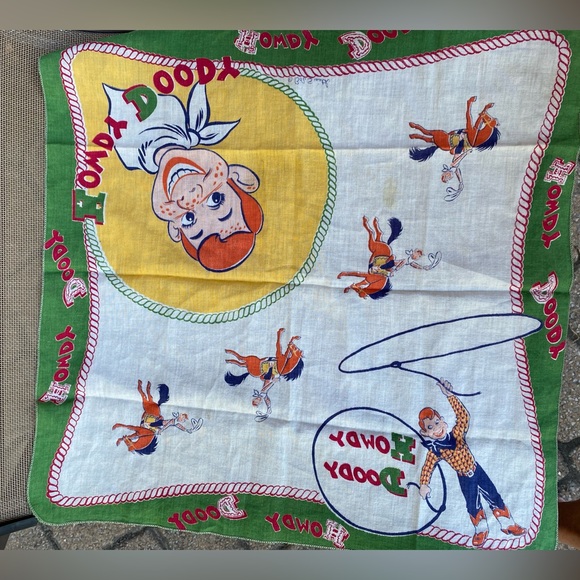 Vintage Howdy Doody Bandana - Picture 2 of 10